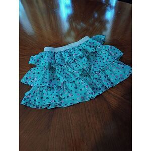 Sonoma girl's skirt - Size: 5   (1236)